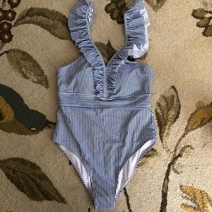 NWT Blooming Jelly Swim Suit 🩱